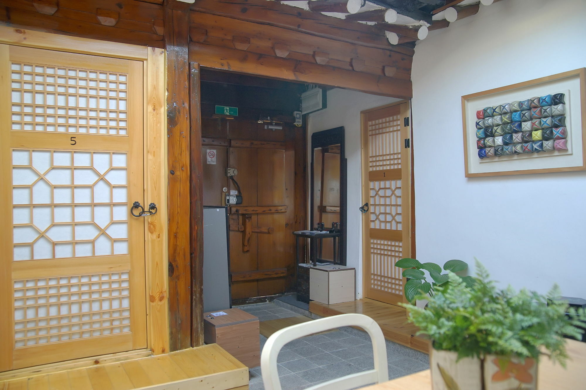 Seoul Lucky Guesthouse Hanok Екстериор снимка