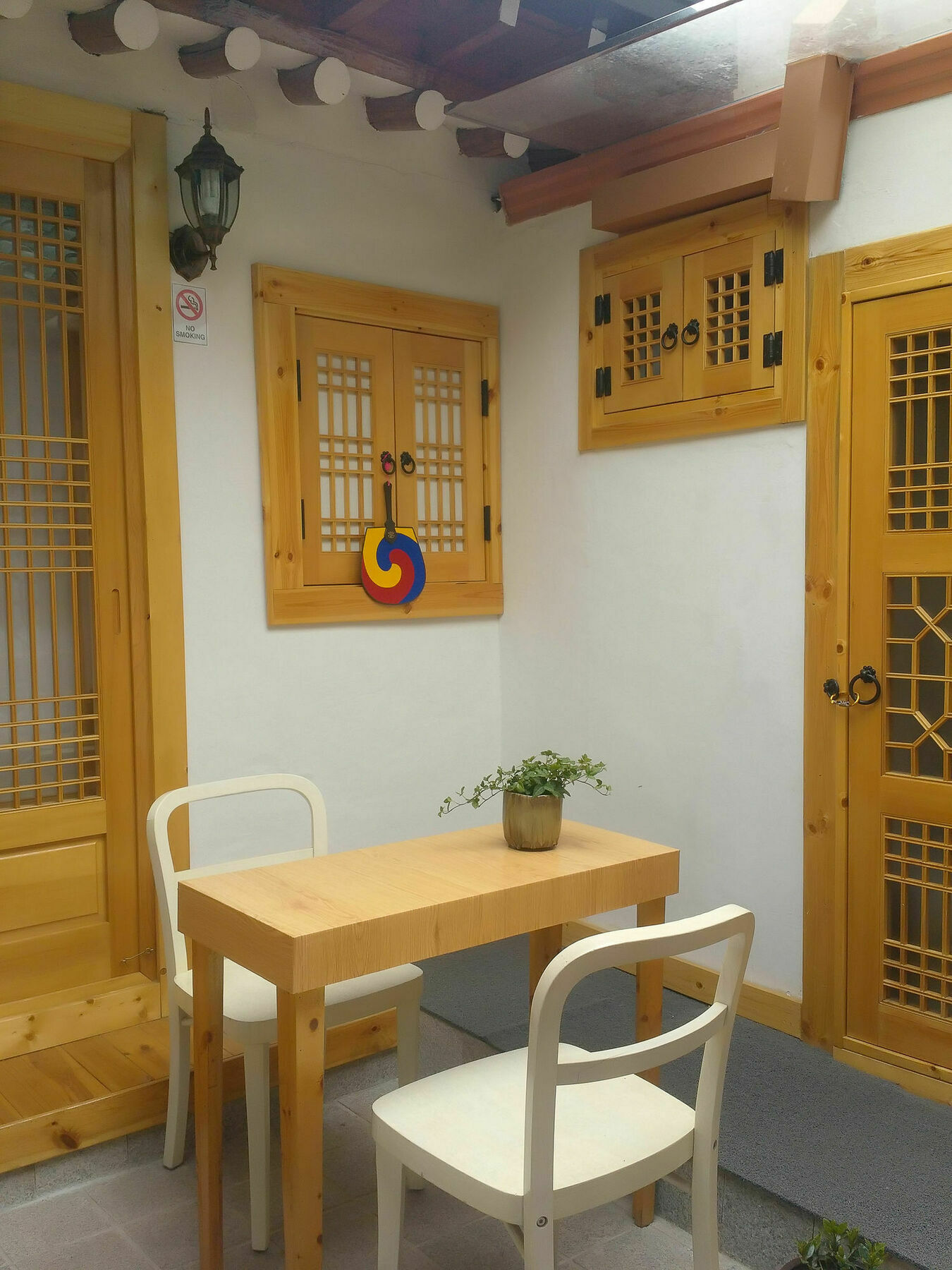Seoul Lucky Guesthouse Hanok Екстериор снимка